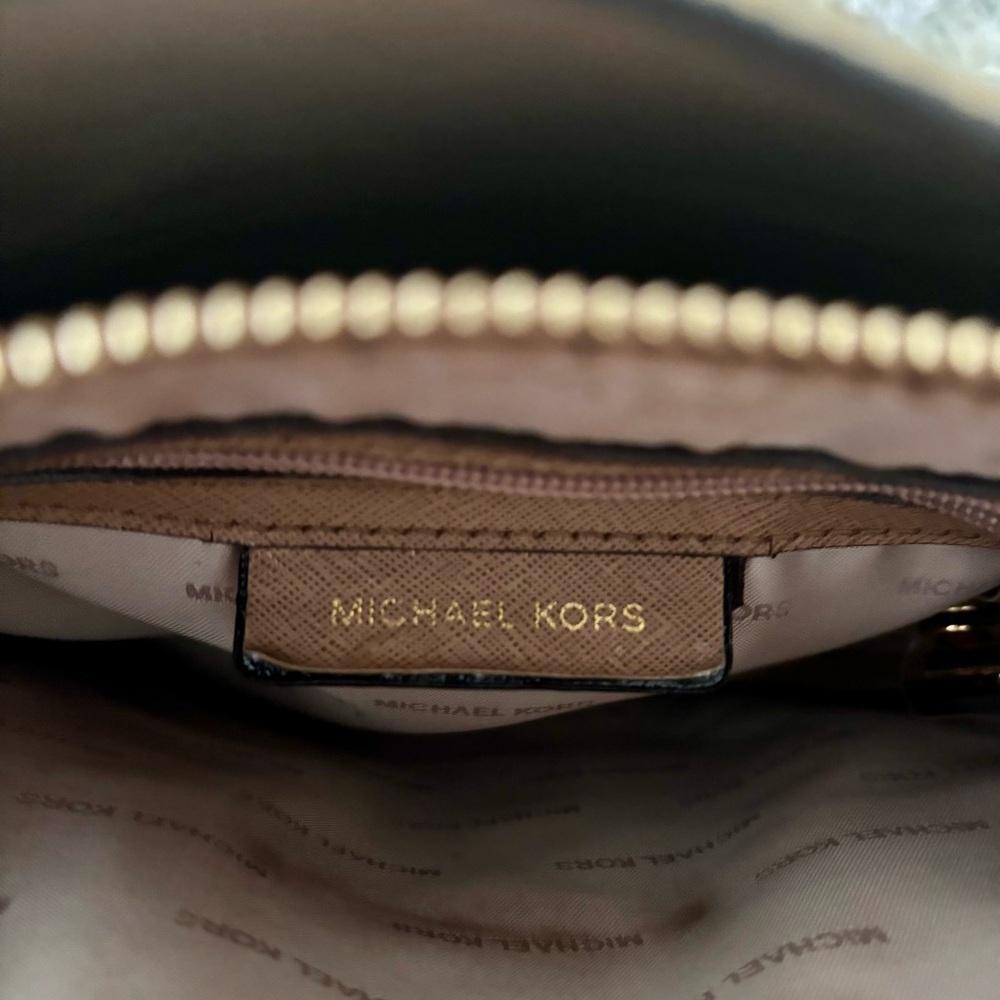 Michael Kors Mercer Metallic Gold Pebble Leather Shoulder Crossbody Tote Bag - Picture 9 of 12